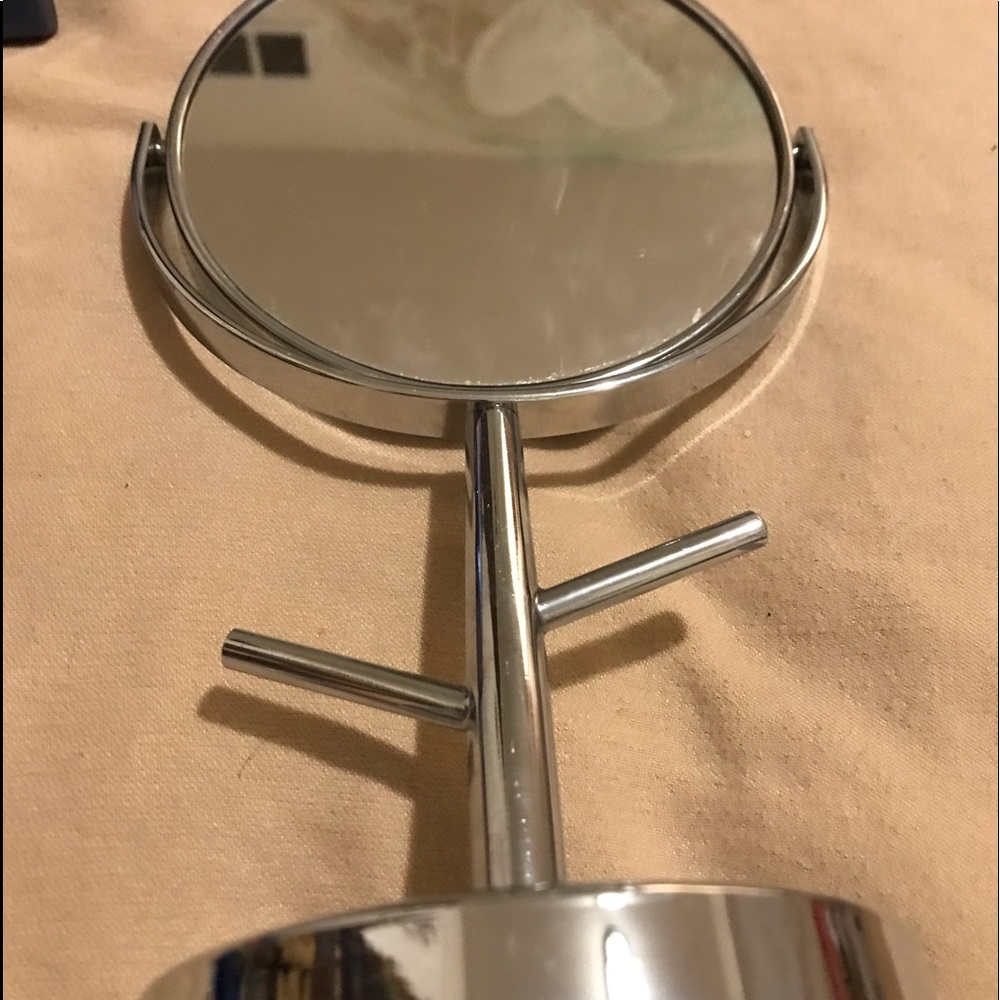 Double sided mirror